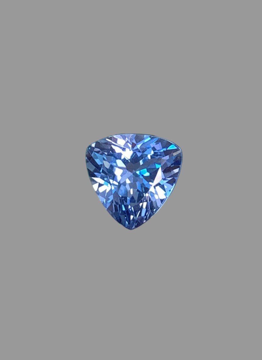 1.20 Ct Natural Tanzanite – AAA Grade | Trilliant Cut | Vivid Blue-Violet Hue | Heat Treated | Lustrous & Eye-Catching
