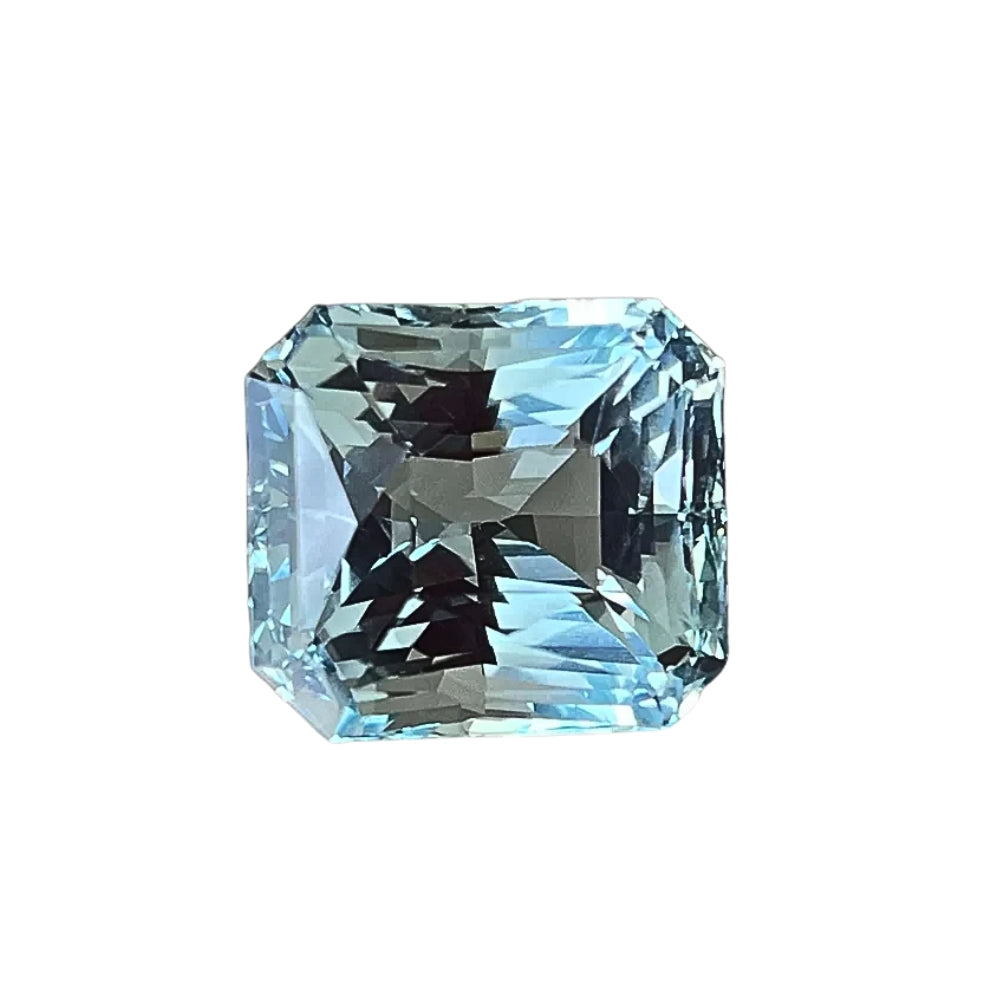 27.38 Ct Certified Natural Ice Blue Aquamarine from Brazil – VVS Clarity, Untreated
