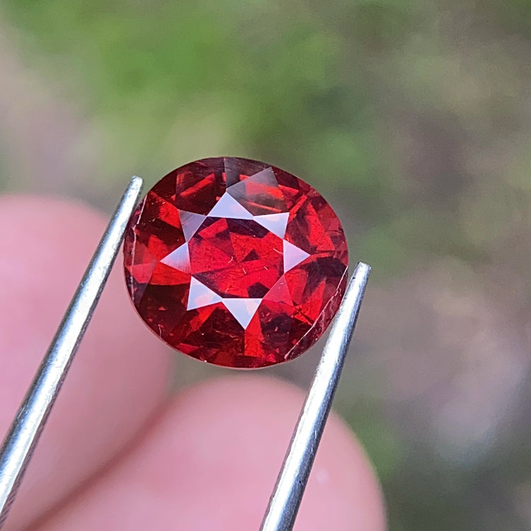 Natural 5.18 CTS Spessartite Garnet Coke Red . Unheated Gem Sri Lanka - GAIA GEMS