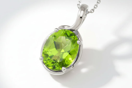 Natural Peridot Pendant – 10K White Gold | Faceted Peridot | Hallmarked Gold