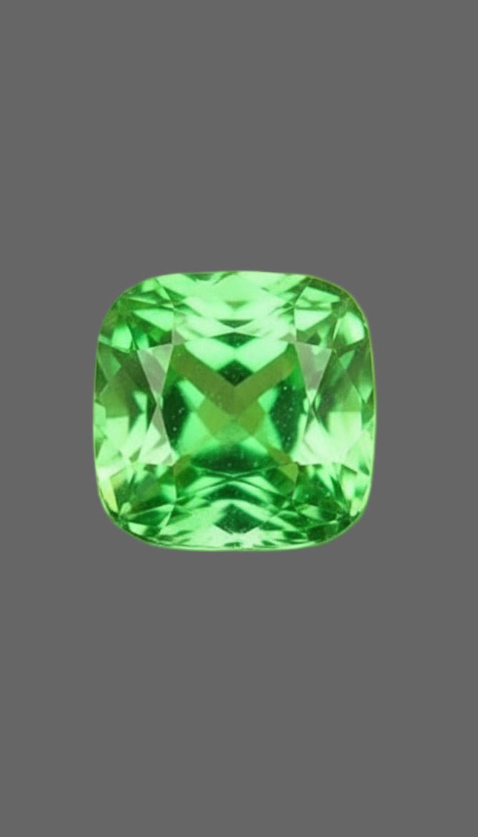 Certified Natural Tsavorite Garnet – 1.07 Carats | Vivid Green | Fancy Cut | VVS Clarity | Untreated | AIG Certified
