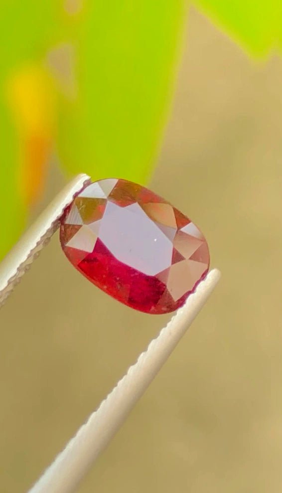 1.56 Ct Natural Pigeon Blood Ruby – No Heat | Fancy Cut | VS Clarity | Burma Origin (Top Quality)