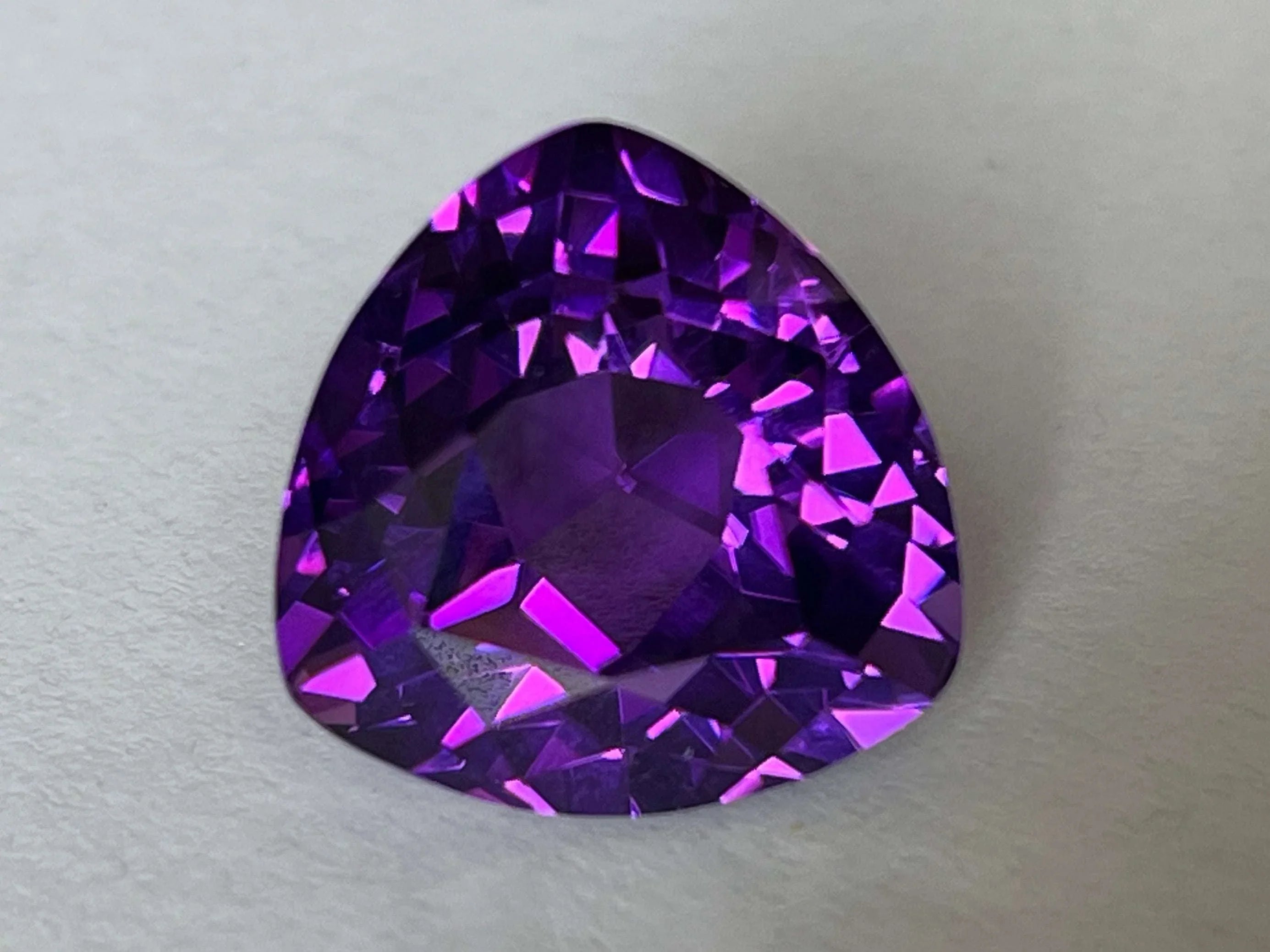 Natural Amethyst – 27.15 Carats - GAIA GEMS