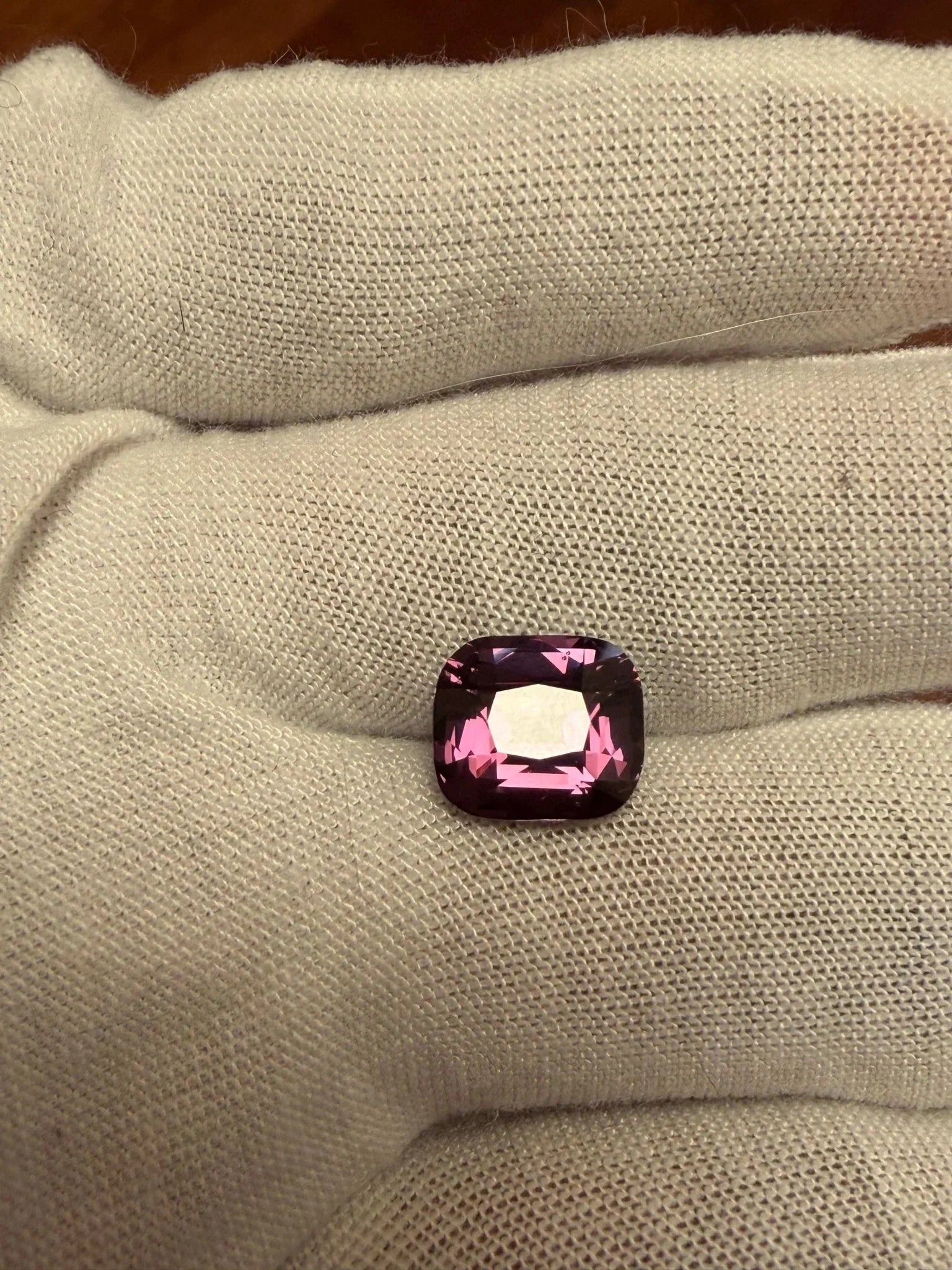 5.58 Ct Natural Purple Pink Spinel – Cushion Cut  Untreated  AIG Certified - GAIA GEMS