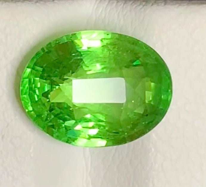 Certified Vivid Green Tsavorite Garnet – 3.56 Carats | Natural | Untreated | VS Clarity | Tanzania Origin | GFCO Certified