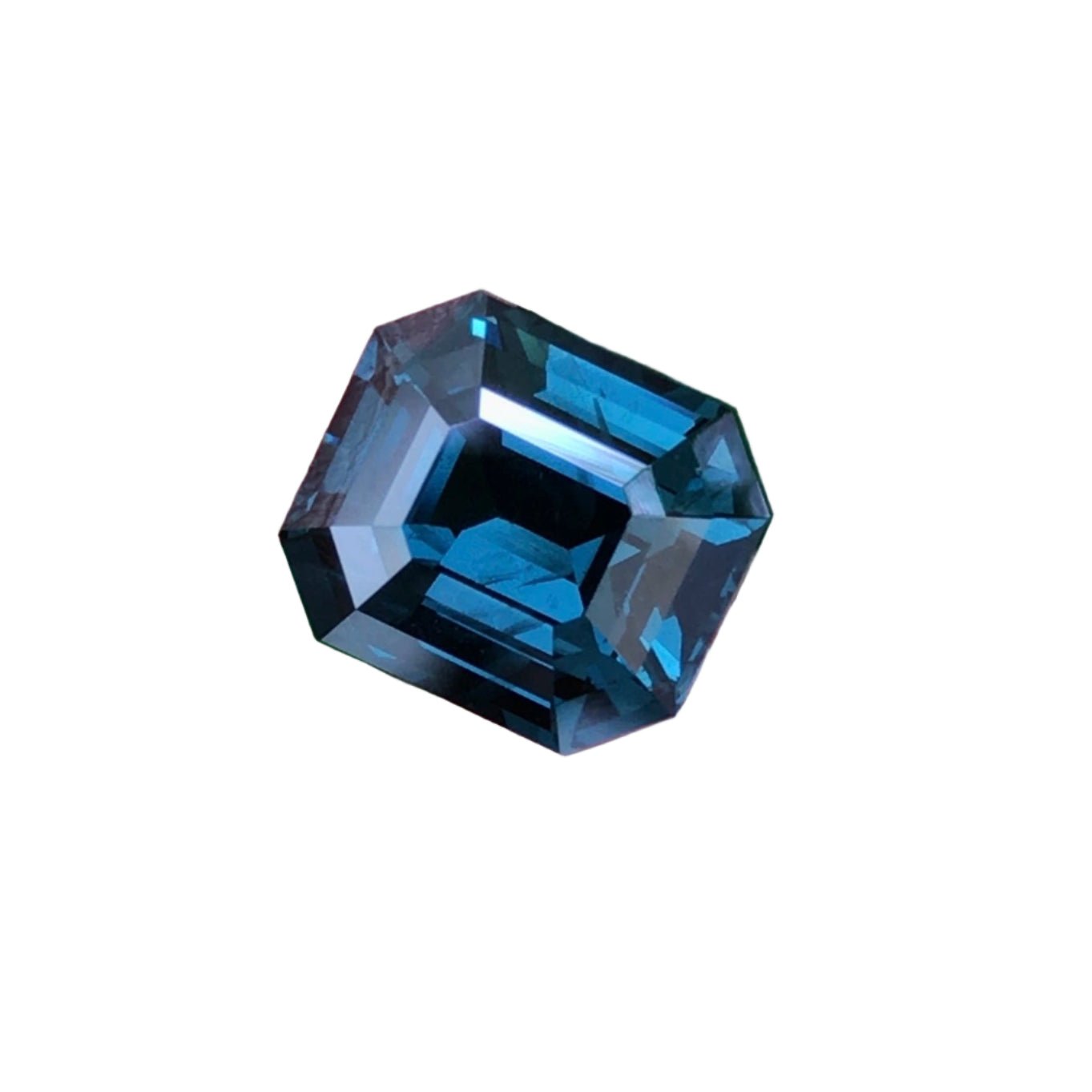 5.58 Ct Certified Natural Peacock Blue Spinel – Octagonal Cut | VVS Clarity | Tanzania Origin | Untreated | GFCO Certified