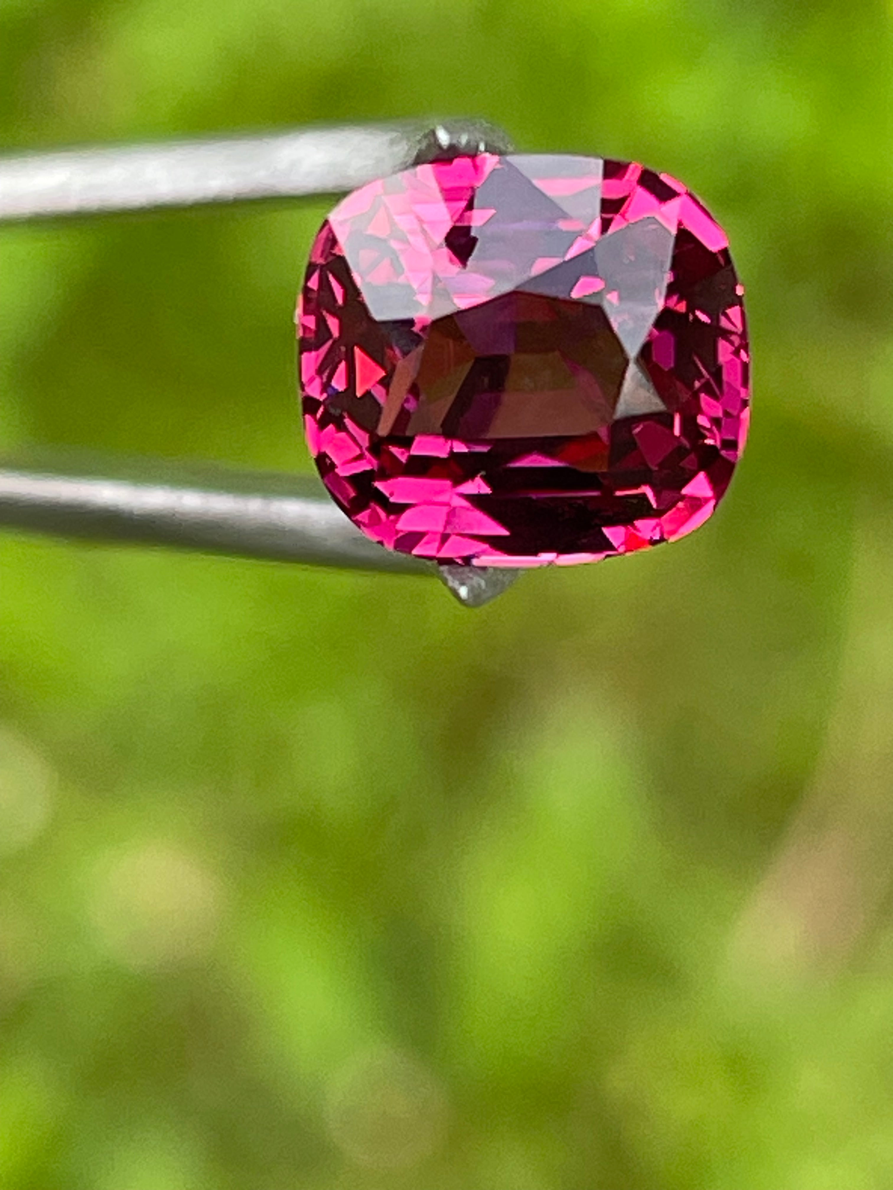 Rare Certified Malaya Garnet – 2.92 ct Cushion Cut | Unheated, VVS Pink Gem from Tanzania