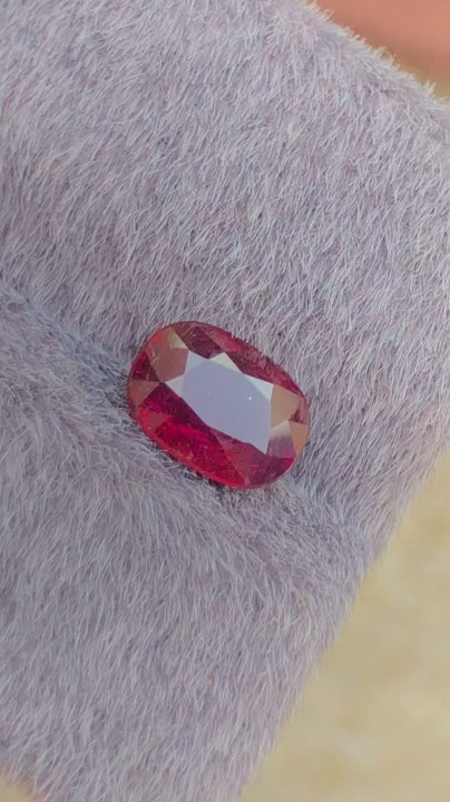 1.56 Ct Natural Pigeon Blood Ruby – No Heat | Fancy Cut | VS Clarity | Burma Origin (Top Quality)