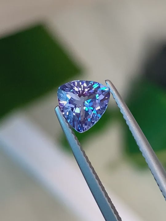 1.20 Ct Natural Tanzanite – AAA Grade | Trilliant Cut | Vivid Blue-Violet Hue | Heat Treated | Lustrous & Eye-Catching