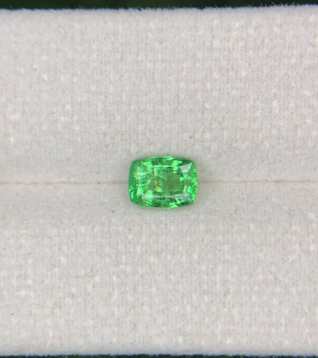 Natural Tsavorite Garnet – 1.02 Carats | Green | VS Clarity | Untreated | Cushion Cut